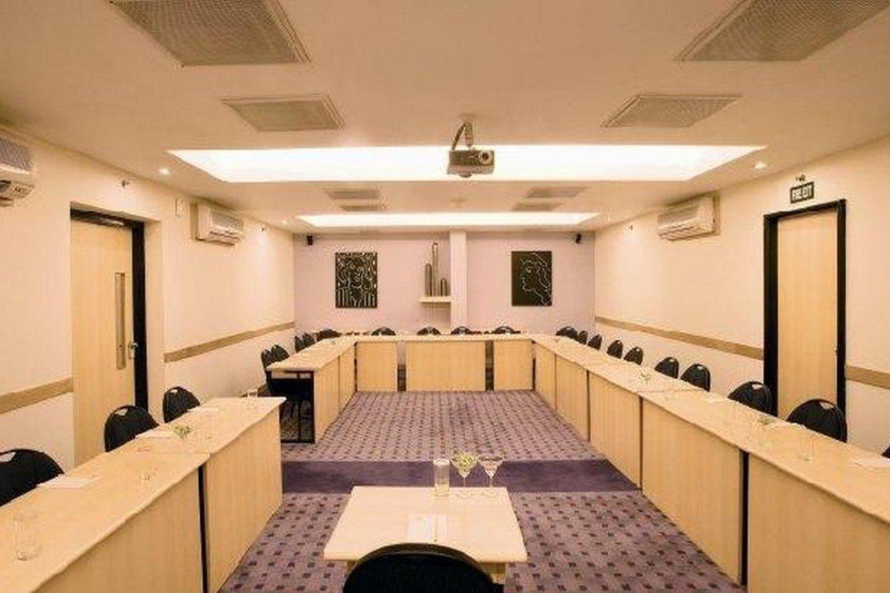 Lemon Tree Hotel, Udyog Vihar, Gurugram Gurgáon Exteriér fotografie
