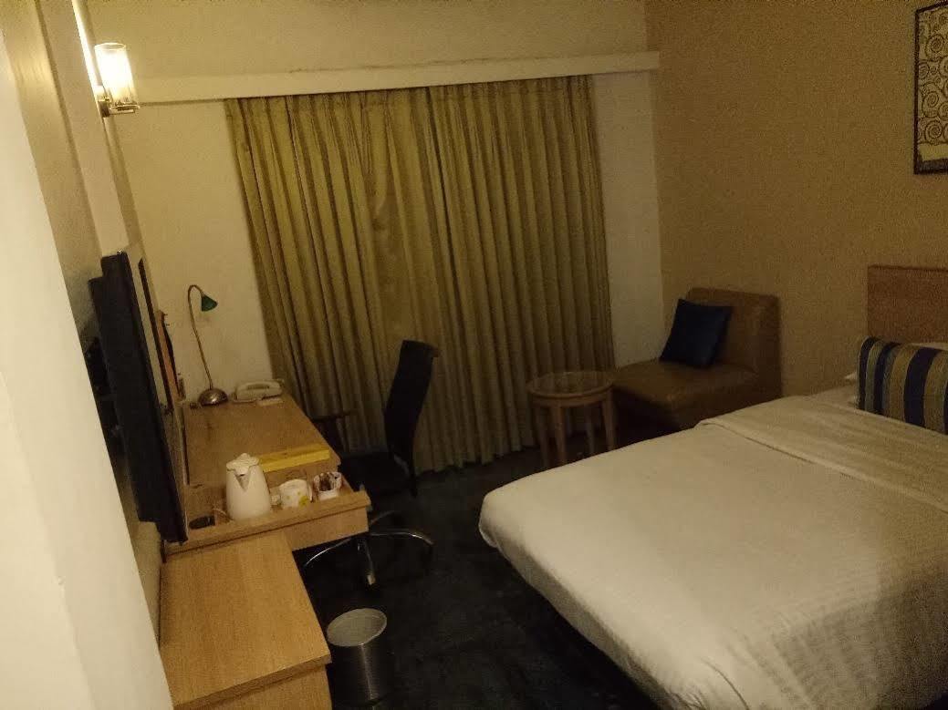 Lemon Tree Hotel, Udyog Vihar, Gurugram Gurgáon Exteriér fotografie
